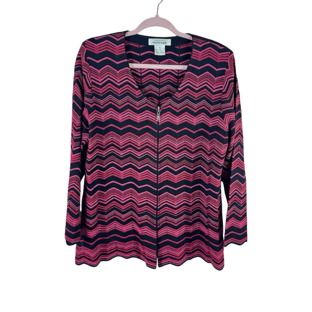 EXCLUSIVELY MISOOK womens L red black chevron knit lightweight zip up jacket